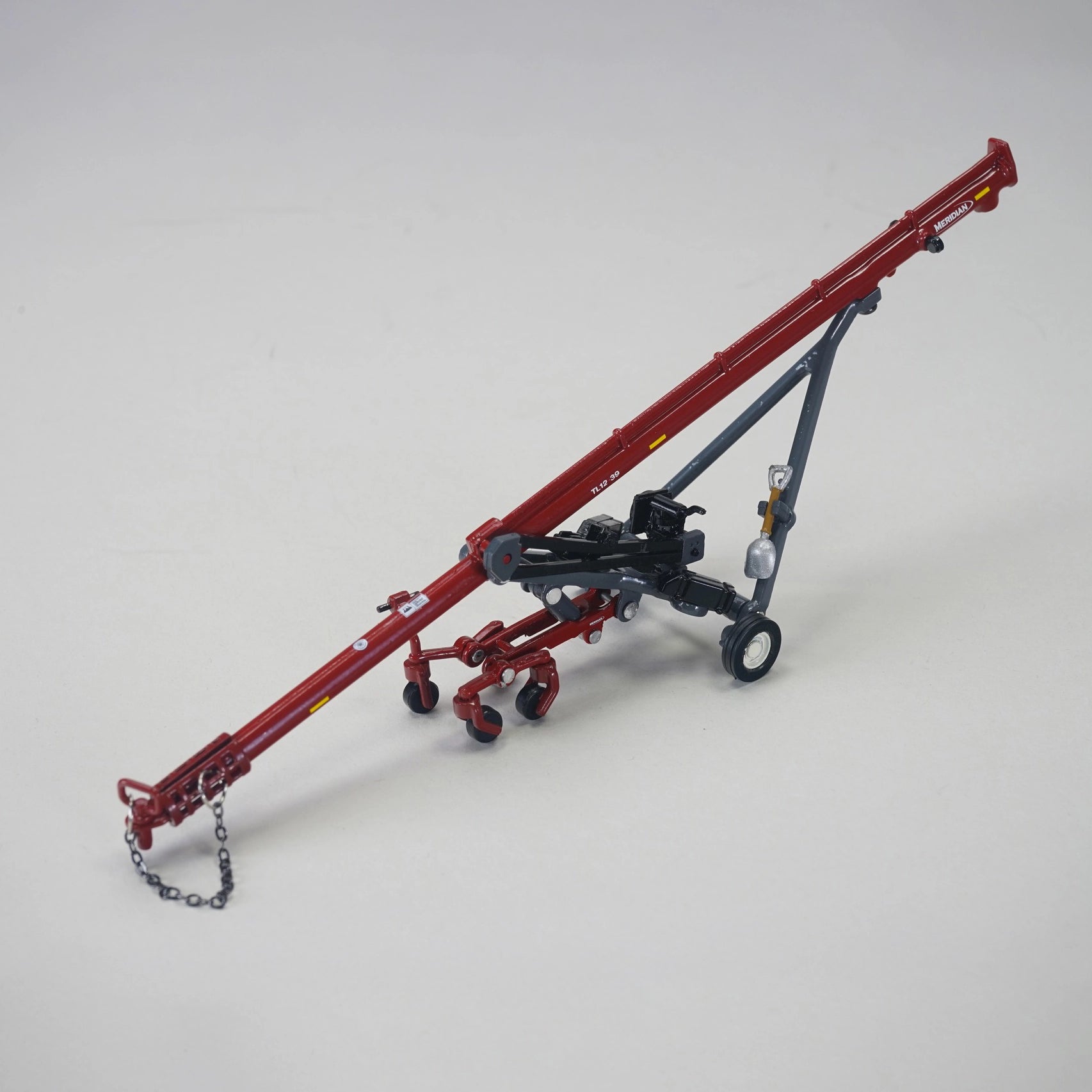 1:64 Die-Cast Replica Meridian TL-12-39 Truck Load Auger